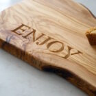 engraved-olive-wood-chopping-board-makemesomethingspecial.com