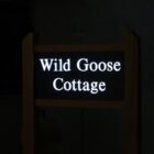 oak-house-signs-with-lights